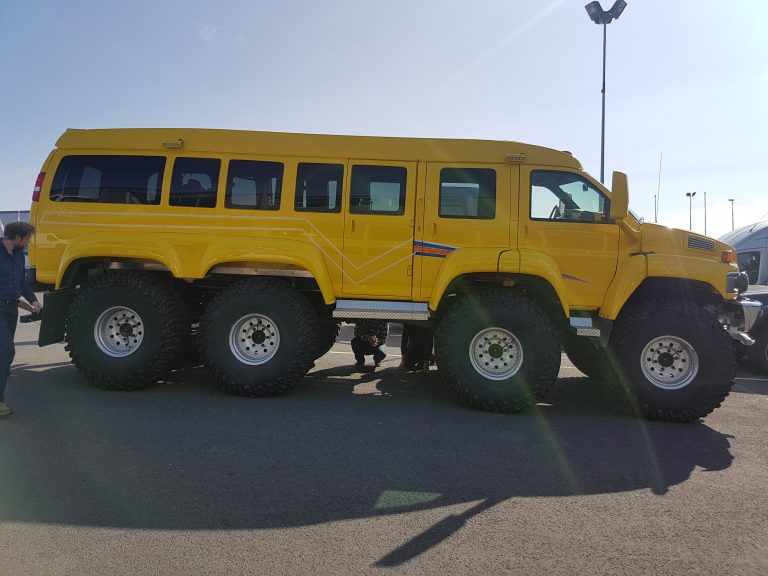 Арктический автобус 8х8